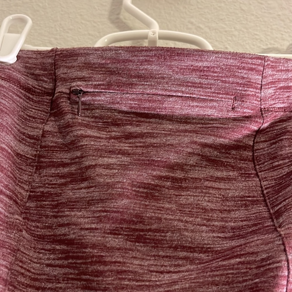 Lululemon miniskirt - Picture 3 of 3